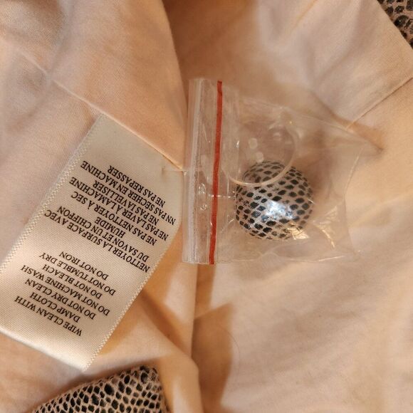 NWOT Blank NYC Snake Print Double Breasted Jacket Python Pale Pink Sz Small - Picture 7 of 10